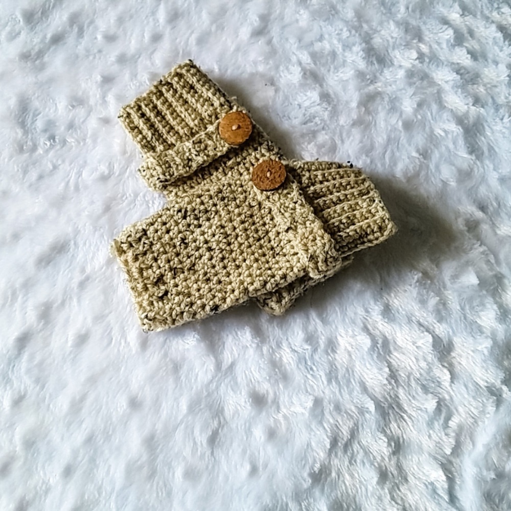 Crochet Mittens with Open Fingers | Handmade